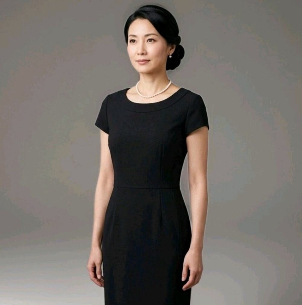 Lafayette 148 Finesse Crepe Dress 10 Black Cap Sleeve Shift Pockets Minimalist